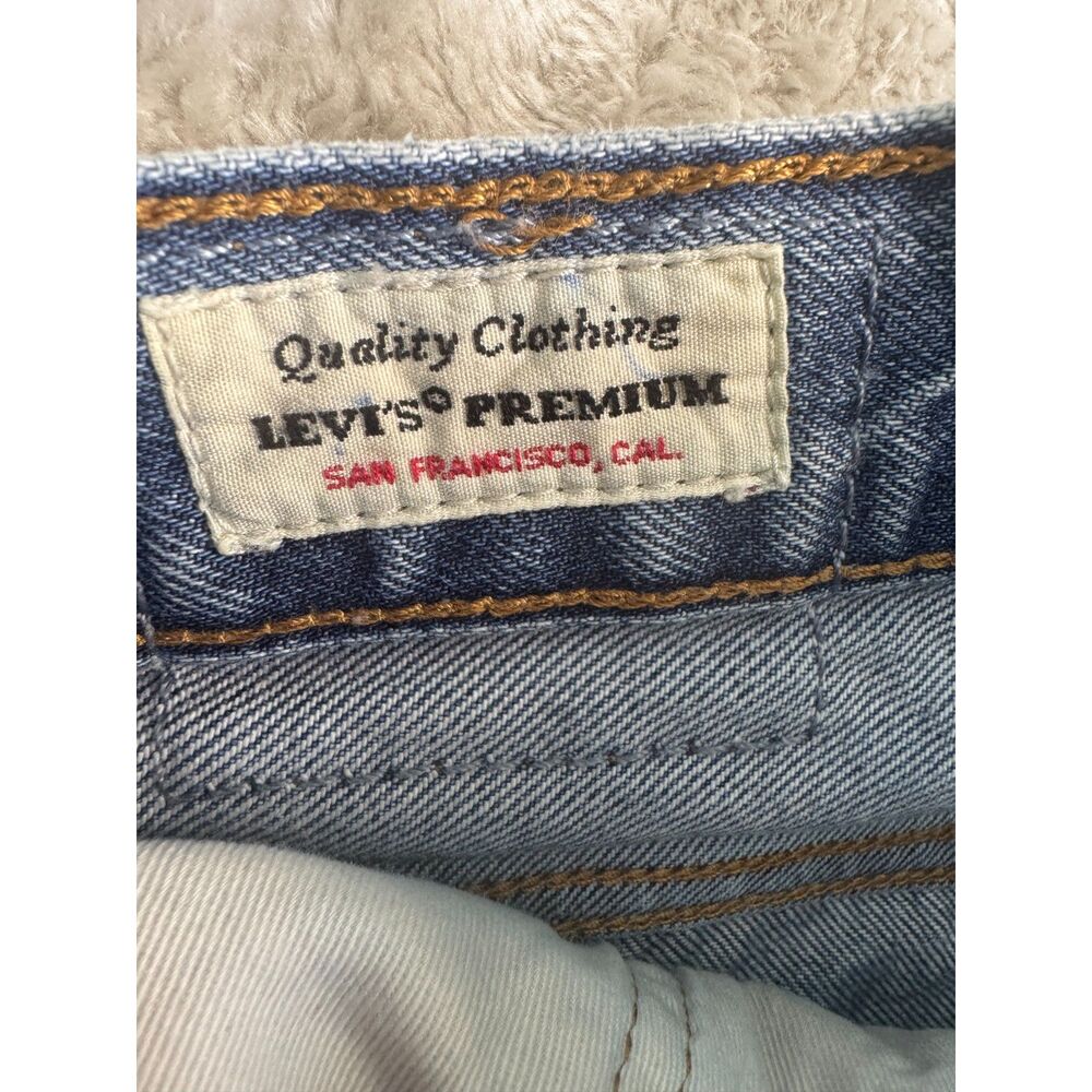 Levi’s Premium 501 Original  Woman's Button Fly Jeans W26 L30 Light Wash Casual